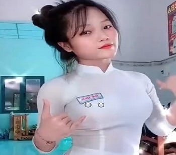 Hotgirl Nha เป็นเหมือนการสำรวจความสุขกับแฟนของเธอในคลิปร้อน 18+