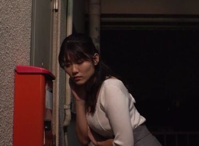 เพื่อนบ้านของเพื่อนบ้านมักจะร้อนแรงเพื่อนบ้านที่ร้อนแรง